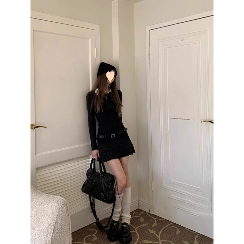 大码设计感假两件针织连衣裙女秋冬新款修身显瘦辣妹字百褶短裙