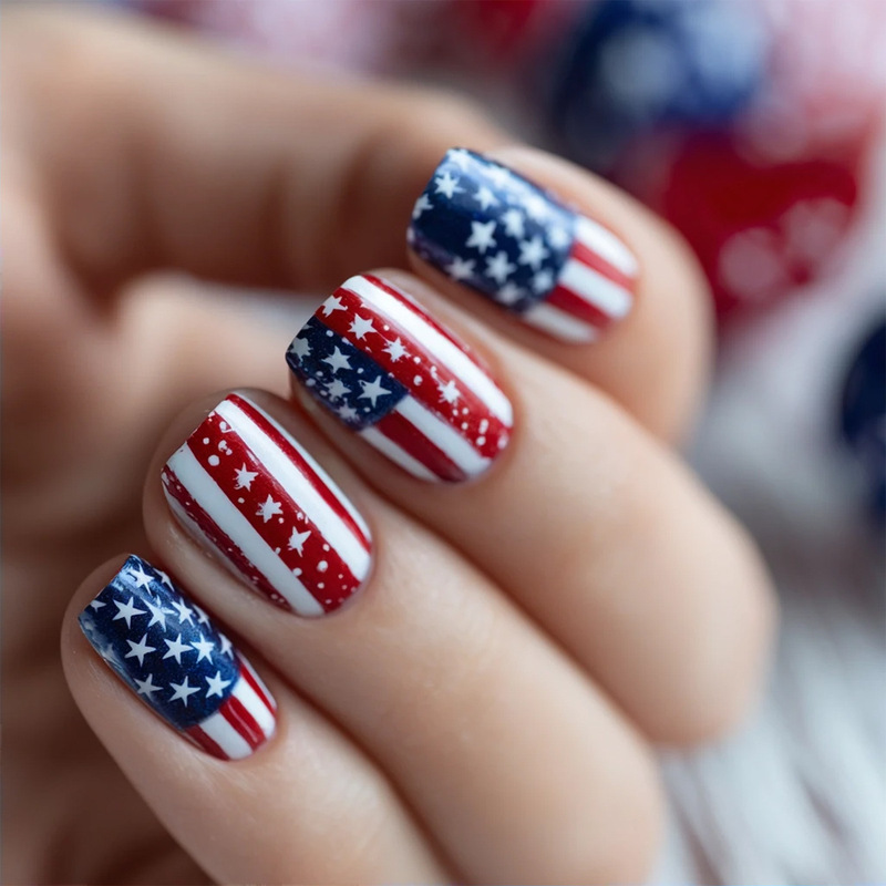 Independence Day American Flag Red, Blue, and White Striped Star Design Short Square Wearable Nail Art Nail Tips Fake Nail Pieces Independence Day American Flag Red, Blue, and White Striped Star Design Short Square Wearable Nail Art Nail Tips Fake Nail Pieces