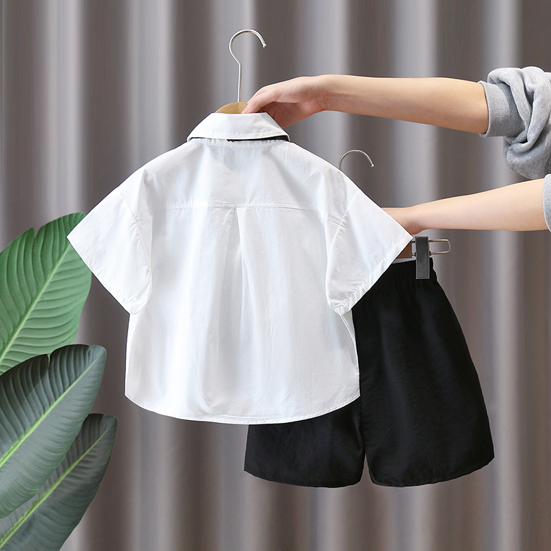 7300 traje de camisa panda para niños 2025 nuevo estilo niño verano ropa de manga corta verano moda calle frita estilo delgado