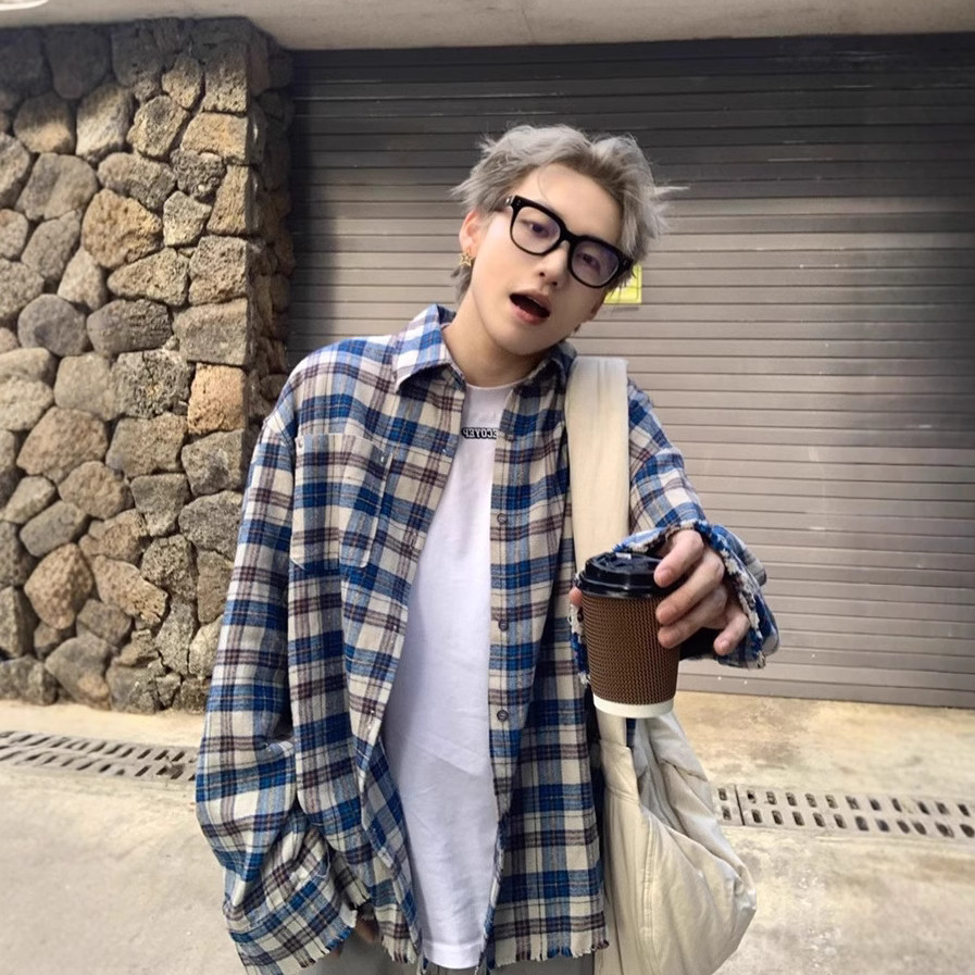 Retro spring shirt