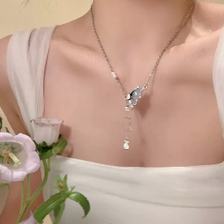 清冷感蝴蝶流苏珍珠项链女夏2024新款锁骨链甜酷百搭气质闺蜜配饰