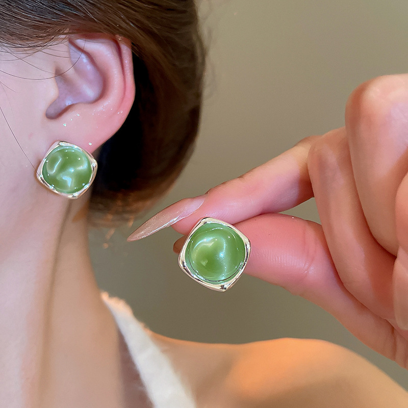 Pendientes de flores de color dopamina de verano Pendientes de todo fósforo de nicho fresco Pendientes de lujo de alta gama de moda al por mayor