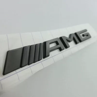 Car logo: badge, V8 BITURBO side badge