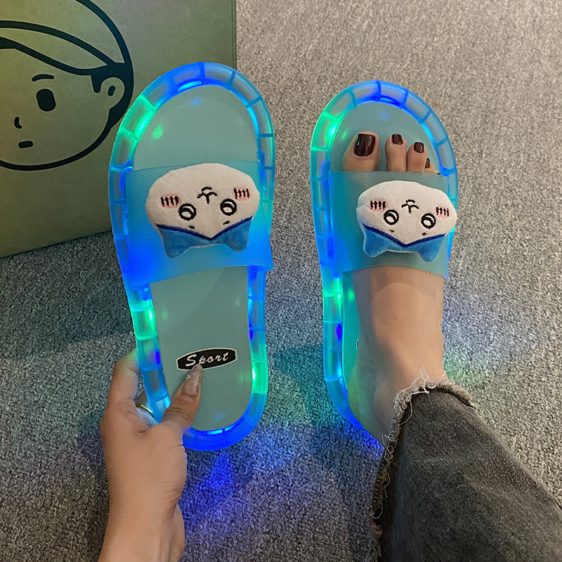 New Summer Fried Street Luminous Slippers for Women's Outer Wear Non-slip Outer Wear Flash Light for Couple's Luminous Best Friend New Summer Fried Street Luminous Slippers for Women's Outer Wear Non-slip Outer Wear Flash Light for Couple's Luminous Best Friend