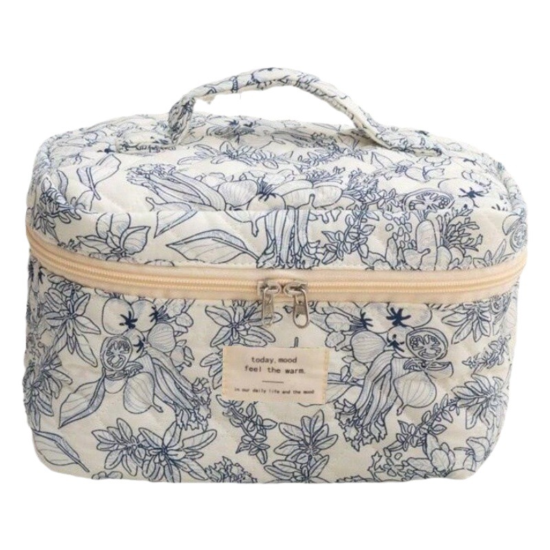 2026 Cute and Fresh Cotton Makeup Bag, Niche Portable Toiletry Storage Bag, Floral Ins-Style Cute Box Bag
