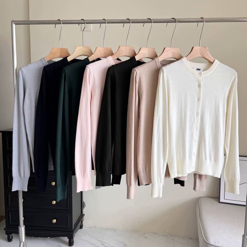 Crewneck Knitted Cardigan Long-sleeved Air-conditioning Shirt Machine Washable Base Shirt 2024 New Thin Sweater Coat Women's 469411