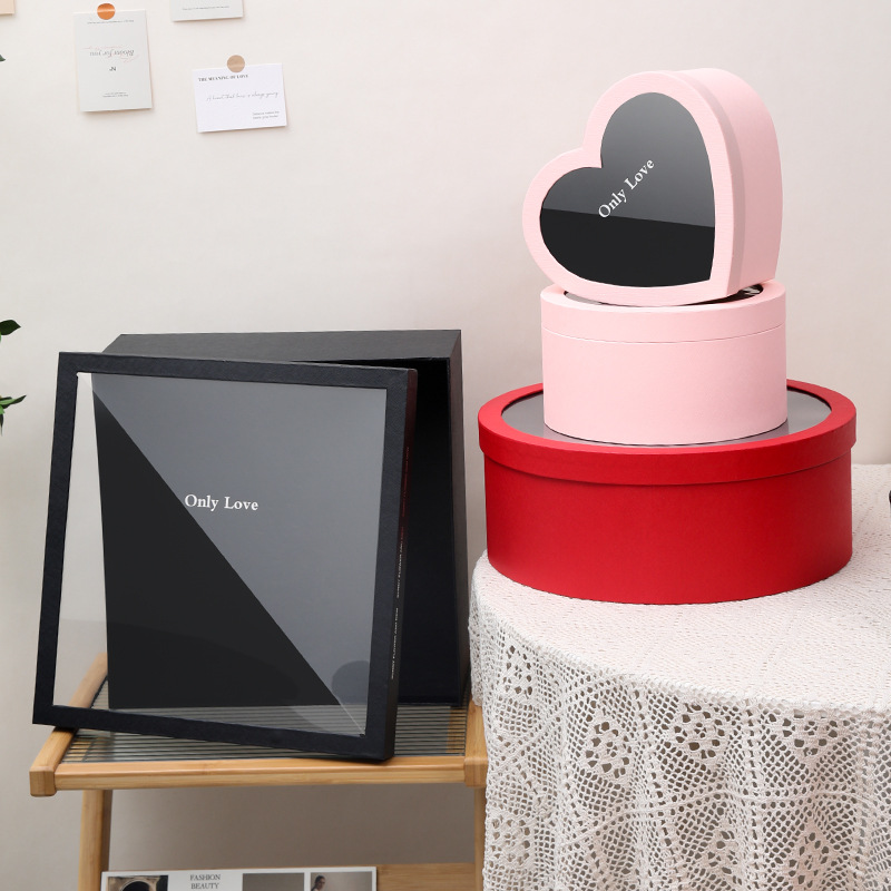 Ins amor caja de frutas al por mayor día de San Valentín caja de dulces transparente en forma de corazón paquete de flores diy caja de flores de ventana transparente