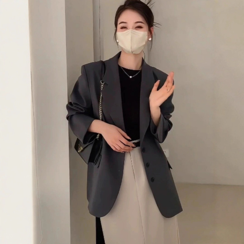 炸街黑色职业小西装外套女春秋2025新款韩系设计感小个子百搭西服|undefined