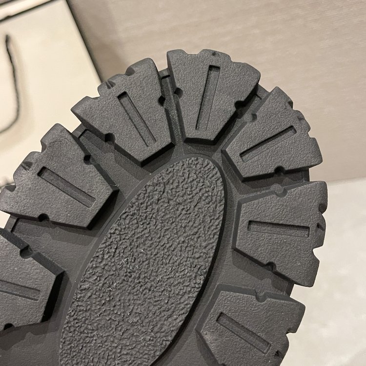 Women's Shoes Thick Martin Old Retro Workwear High Top Knight Boots Round Toe Platform Low Side Zipper Leather_voghion.com