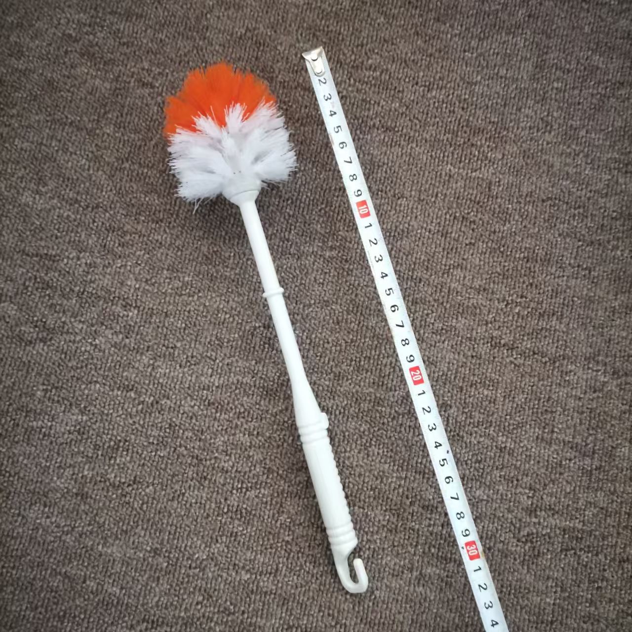 1 cepillo de inodoro