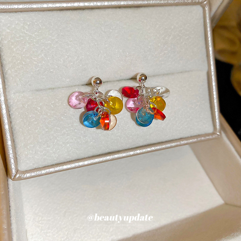 Pendientes de borla de color dopamina con aguja de plata, pendientes dulces y versátiles, pendientes de moda de temperamento de lujo ligero y de alta gama