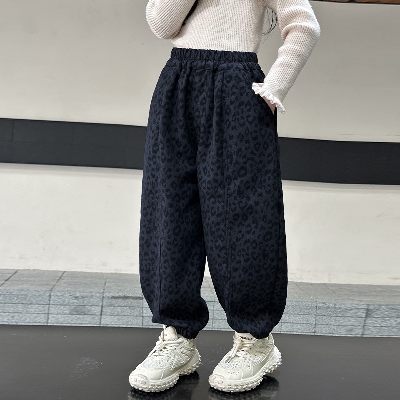 女の子の春と秋のパンツ2025韓国版、男の子用レオパード柄カジュアルパンツ、中小子供用スポーツパンツ、トレンディな子供服|undefined