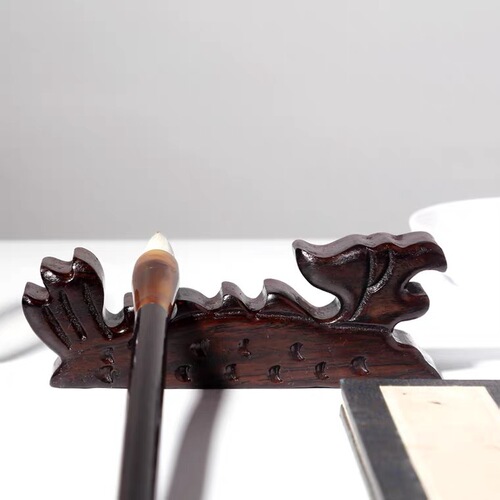 Mahogany Pen Rest Pen Mountain Pen Holder Black Catalpa Wood Study Four Treasures Dragon-shaped Pen Holder Bamboo Retro Wuzhishan Pen Rest