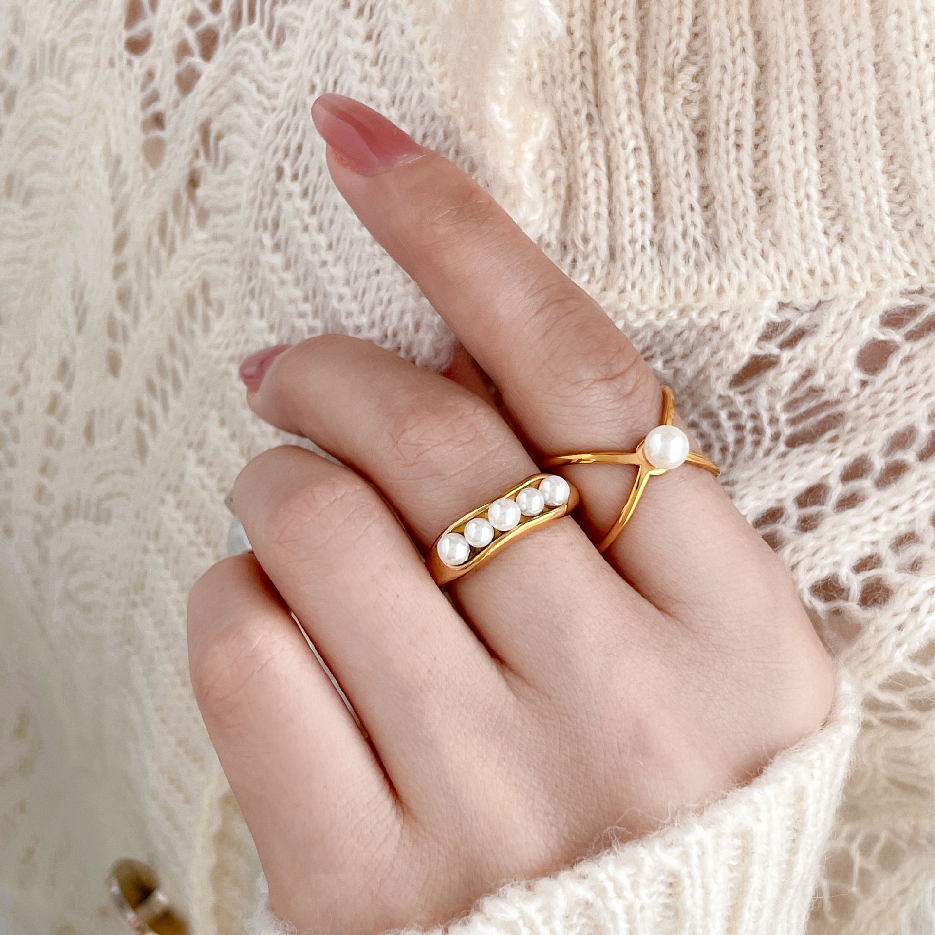 9g Weight Pearl Inlay Material Rings Classification 6, 7, 8 Ring Size 1 Piece Quantity Holiday, Daily Occasion Titanium Steel Material Geometric Pattern Women's Gender Inlay Design Retro, French Style Style Wholesale Jewelry Retro French Style Geometric Titanium Steel Pearl Inlay Rings 10