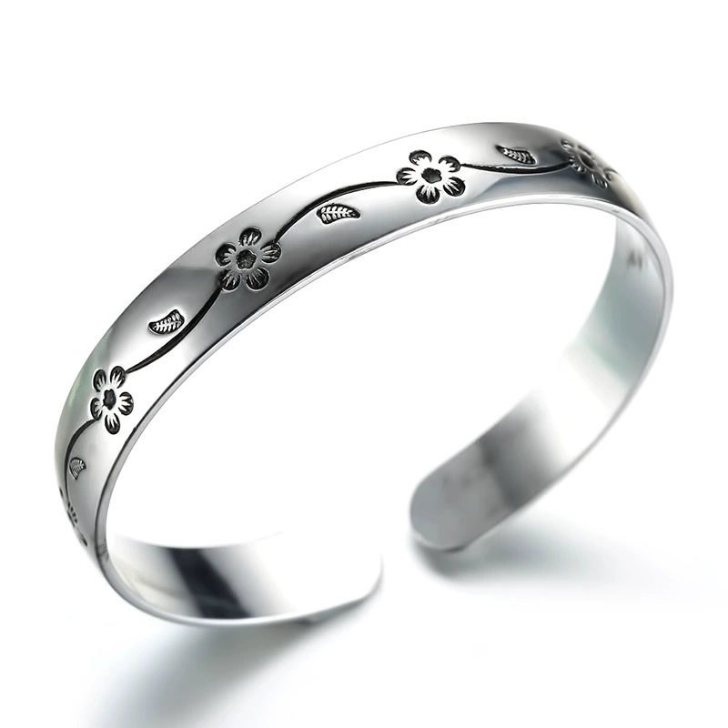 唯华 Fashionable silver retro silver bracelet, women's style, direct factory sales, wholesale