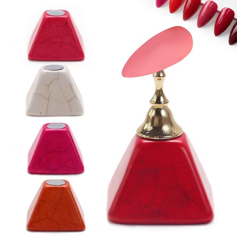 Nuevos productos transfronterizos base de piedra de pino magnetic piezas de manicure piezas de ajedrez de manicure para principiantes manicure师 fijo marco de práctica de manicure