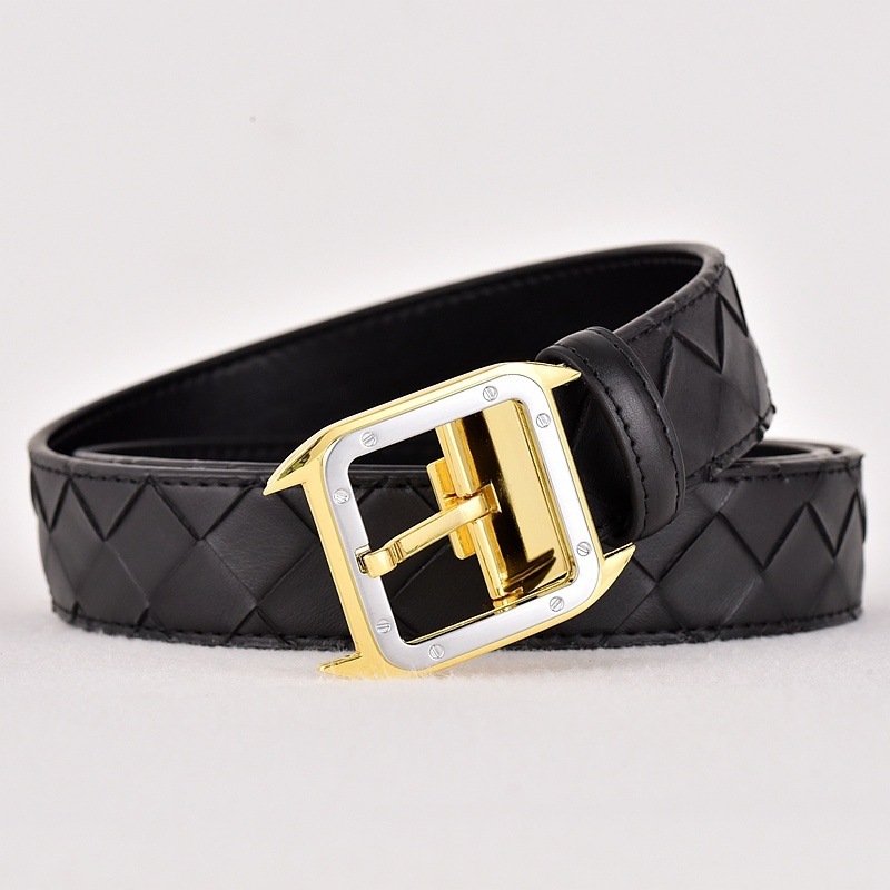 Hebillas de borde dorado tejidas