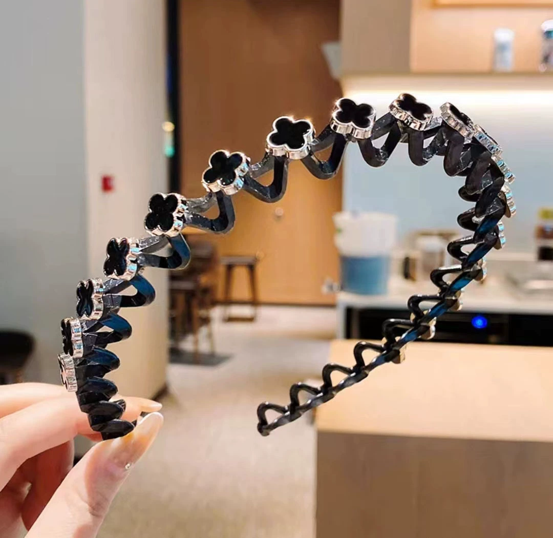 Повязка на голову/Стреп Hairgrip — жемчужная и цветочная волнистая заколка для волос, зажим для чёлки, assorted colors, 12 см