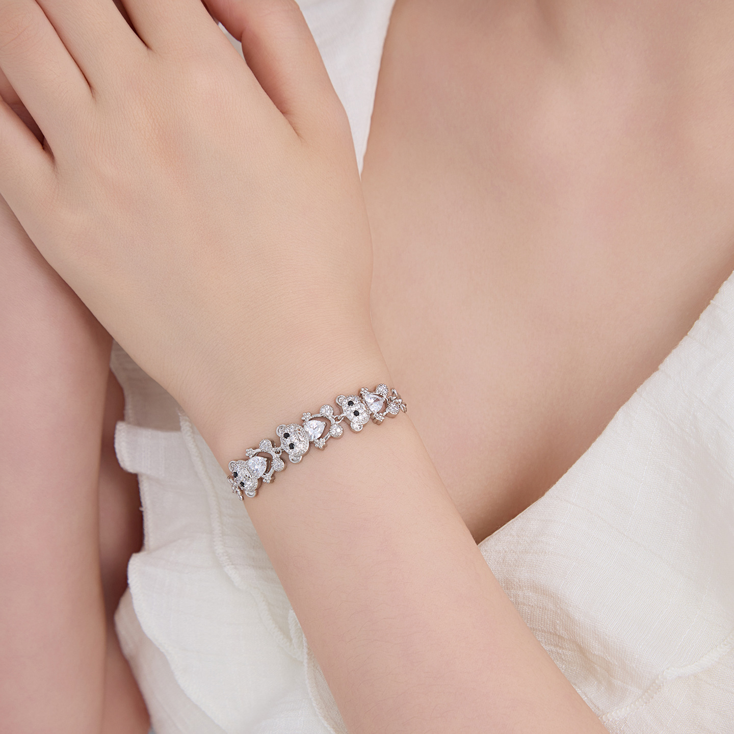 Pulsera de Oso y Flores de Aleación Galvanizada para Mujer
