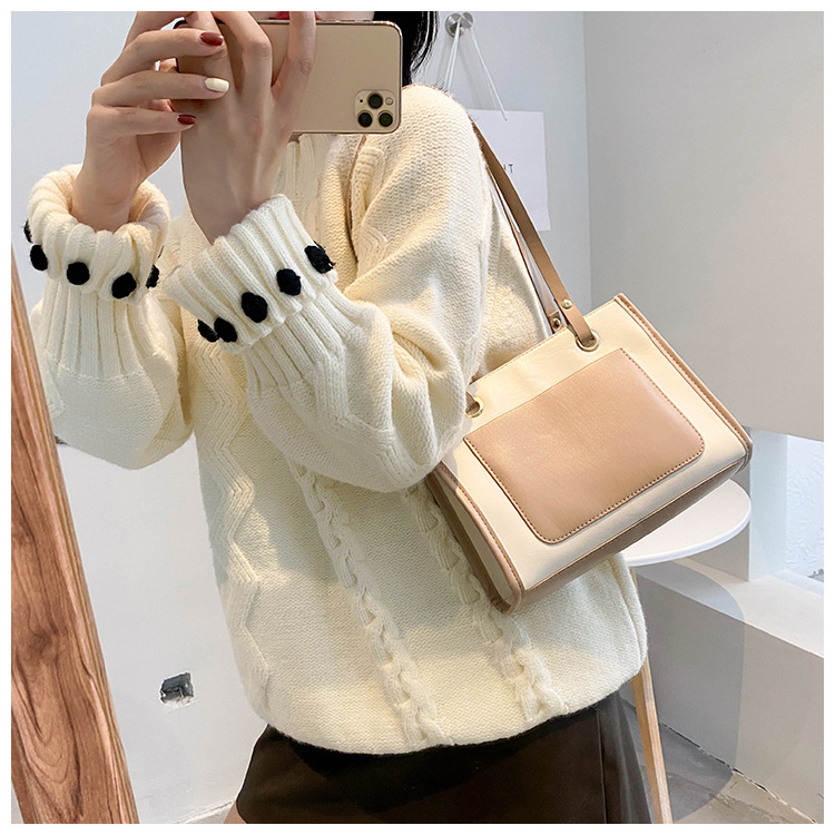Korean Style Stitching Color Commuter Portable Single Shoulder Large Capacity Tote Bag display picture 13