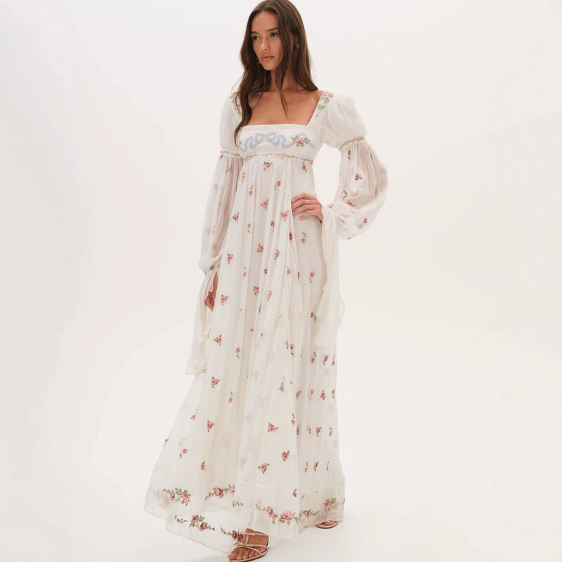 Cross-border embroidered floral chiffon flared-sleeve square-neck dress, featuring intricate detailing, a lightweight feel, and a luxurious aesthetic, perfect for a beach vacation Cross-border embroidered floral chiffon flared-sleeve square-neck dress, featuring intricate detailing, a lightweight feel, and a luxurious aesthetic, perfect for a beach vacation