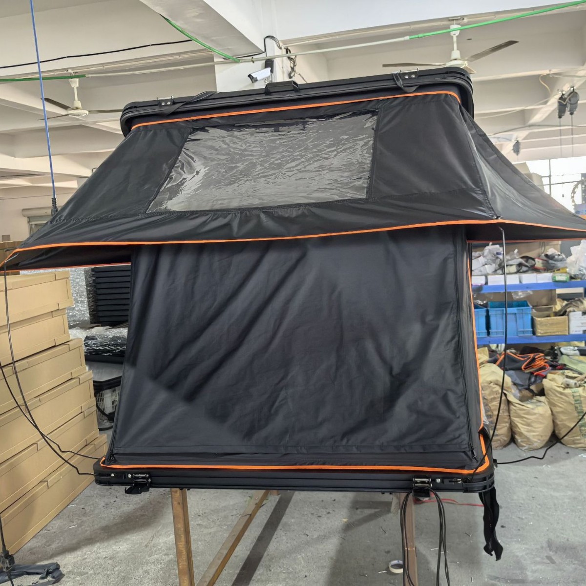 Triángulo de aleación de aluminio de cinco lados con algodón aislante, algodón a prueba de viento, algodón aislante de techo, campamento libre