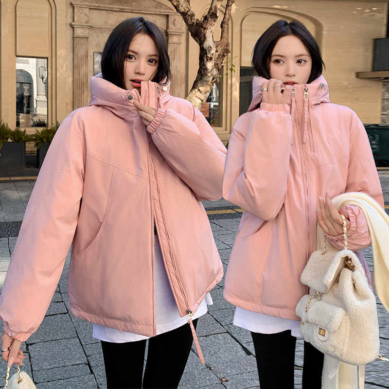 Casual de moda con capuzas de algodón ropa de asalto para mujeres invierno nuevo 2025 moda nueva chaqueta de declive de edad