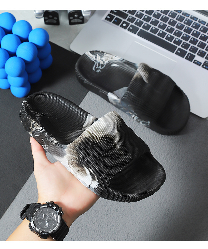 Comfortable Summer Sandals And Slippers For Women And Men_voghion.com