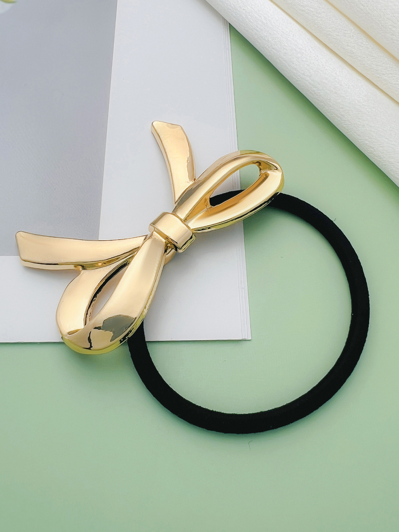 11g Weight Hair Tie Hair Accessories Type 1 Piece Quantity Holiday, Daily Occasion Alloy Material Bow Knot Pattern All Seasons Season Women's Gender Plating Design Vacation, Classic Style Style Vacation Classic Style Women's Bow Knot Alloy Plating Hair Tie 3