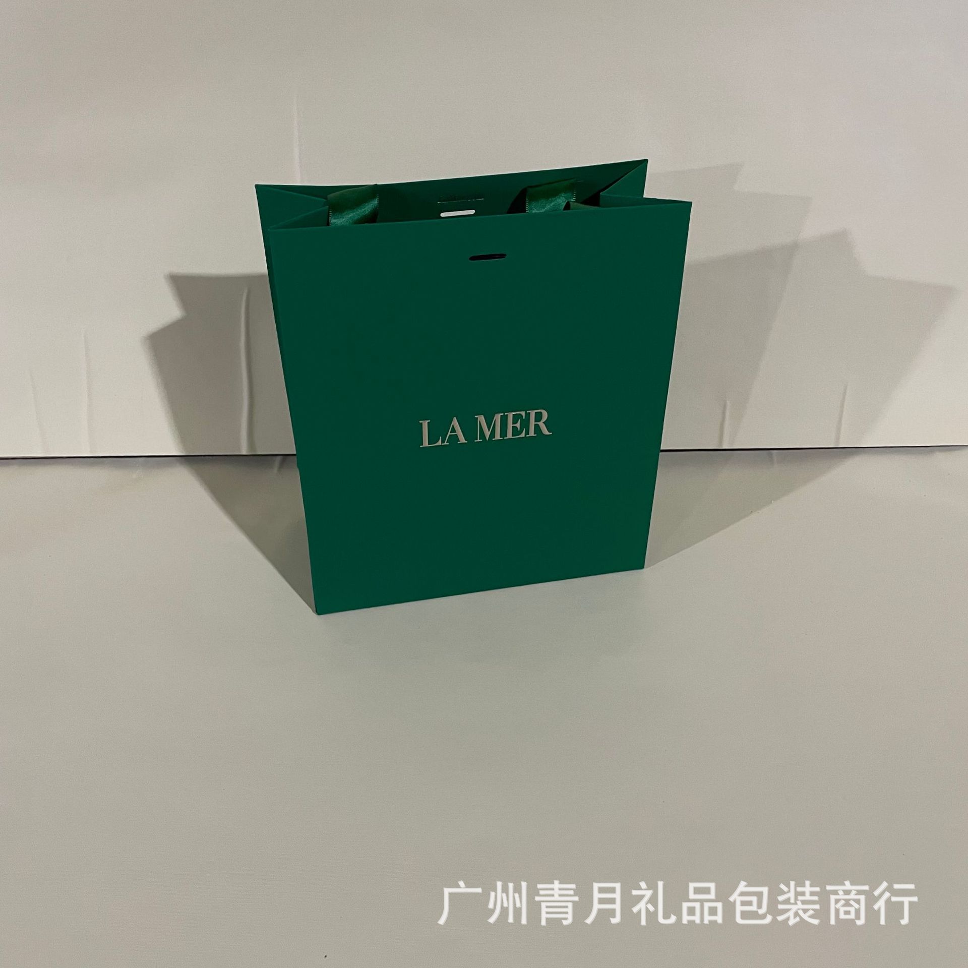 海家の包装箱の大きい/小さいギフトボックスの緑の中の礼袋の現物は卸売りします。