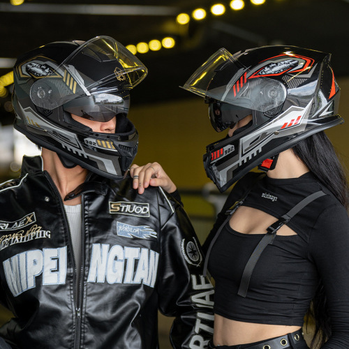 Dedicated Motorcycle Helmet for Men, Warm Winter Biker Double-Lens Electric Bike Helmet for Women, Four-Season Full Helmet