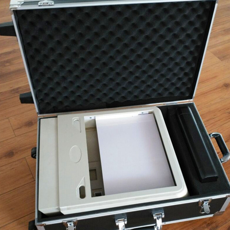 出售铝制拉杆箱直角款式抗震防摔 户外安装设备五金工具箱