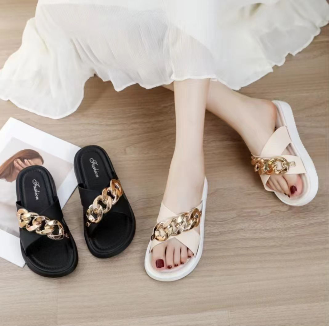 Cross-border 2024 hebilla zapatillas de verano nuevo estilo romano damas moda femenina ropa exterior sandalias y zapatillas fondo plano