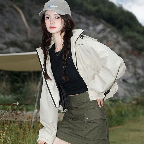 美式立领连帽工装外套女2025春秋款户外防风短款冲锋衣运动夹克|undefined