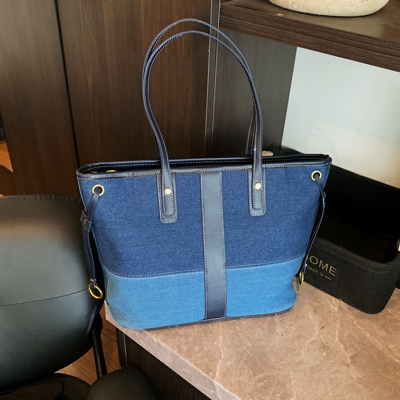 Bolso tote retro estilo Hong Kong 2025 verano nuevo estilo bolso femenino moda color contraste bolso de hombro de mezclilla de gran capacidad