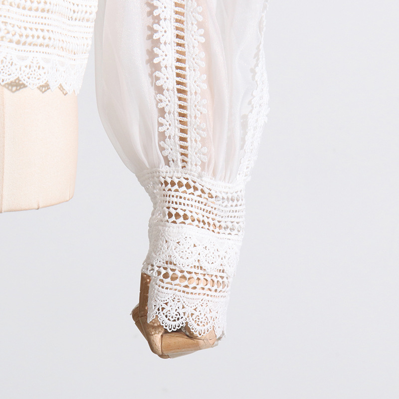 Completo due pezzi donna con top in pizzo e gonna a vita alta_voghion.com