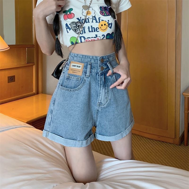 Designer Leather Patch Denim Shorts for Women, Summer High-Waisted Double-Button Loose Niche Straight-Leg Rolled Hem A-Line Wide-Leg Hot Pants