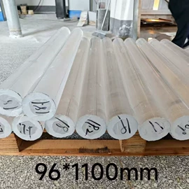 石英;坩埚;烧杯、烧瓶