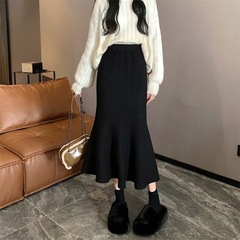 甘辛風修身高腰魚尾スカート女性秋冬百合厚ニットスカートが痩せている中長のA字スカート