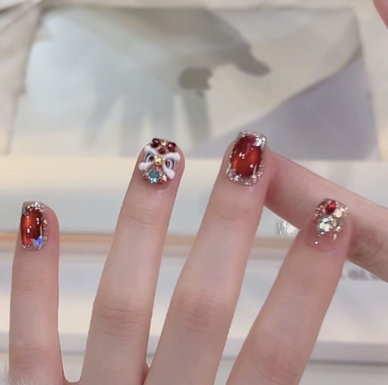 【Everything Goes Well】Purely Handmade Nail Art with Red Lion and Rhinestones, High-End Feel, Brightens Complexion, Pure Handmade Nail Stickers 【Everything Goes Well】Purely Handmade Nail Art with Red Lion and Rhinestones, High-End Feel, Brightens Complexion, Pure Handmade Nail Stickers