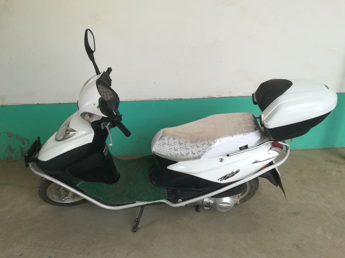 Electric scooter seat cover, leather seat cover for electric vehicles, motorcycle and scooter seat pad, waterproof, sun-resistant, and suitable for all seasons