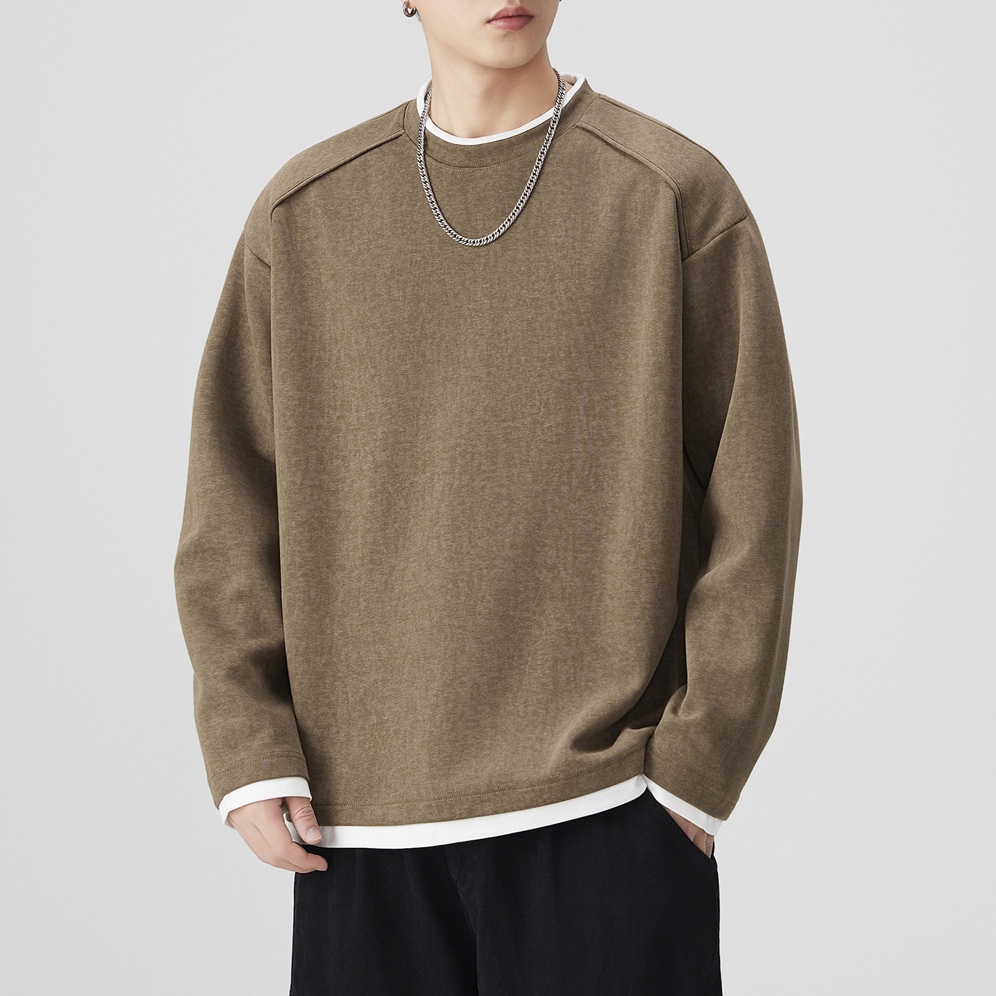 2026 Spring and Autumn New Style Faux Two-Piece Sweatshirt for Men, Heavyweight Long Sleeve Crew Neck Trendy Brand Youth Boys Base Layer T-Shirt