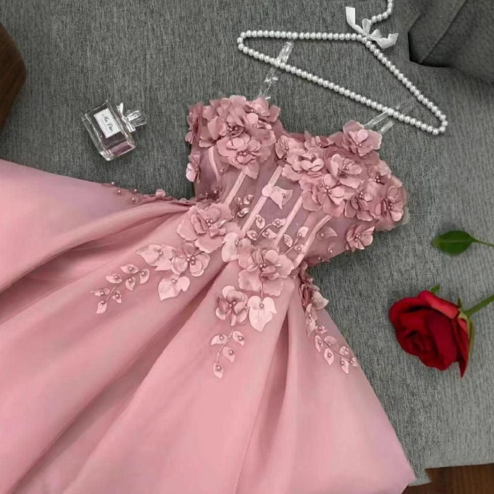 Europa y América Amazon 2026 nuevo solista de voz decente y hermosa de la atmósfera de la reunión anual de Jiangxi presidió el vestido de baile de tela de colores