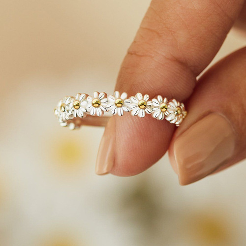 Cross-border hot selling fashion daisy flower copper ring summer flower small fresh open adjustable ring wholesale
