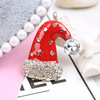 Cute boys and girls dripping oil inlaid Christmas hats Styling brooch Dominged Packing Red chest jewelry independently