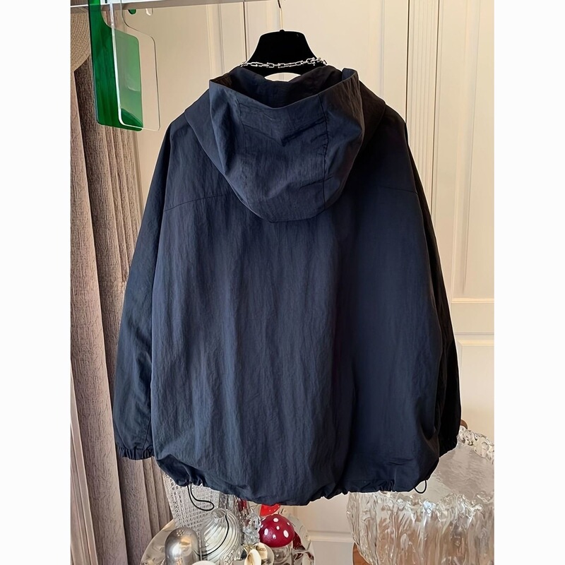 American-style casual sports zippered pocket hooded windbreaker jacket for women, popular this year American-style casual sports zippered pocket hooded windbreaker jacket for women, popular this year