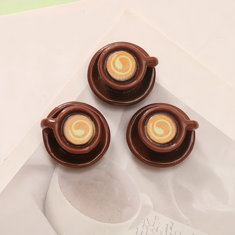 Three-dimensional mini coffee cup