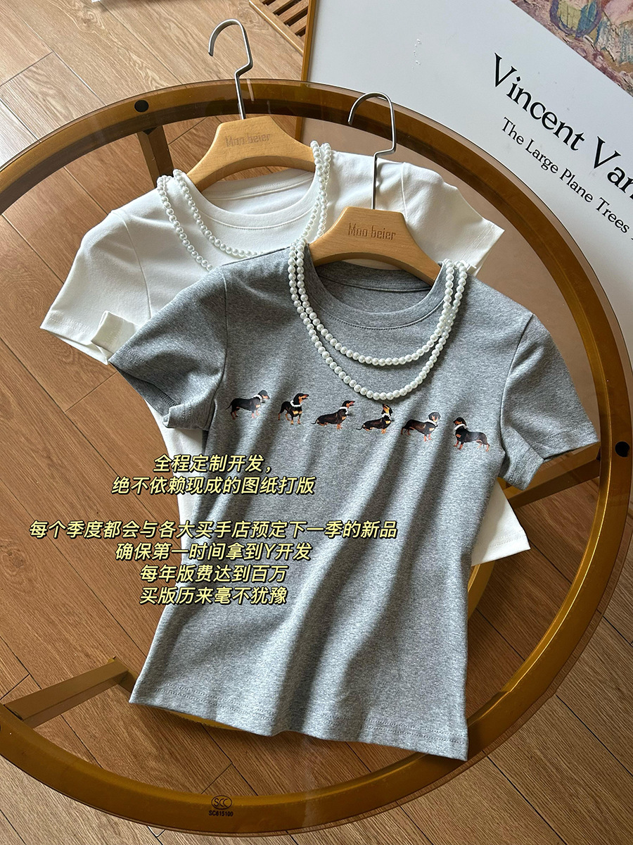 high quality in stock Jennie Same Style 25 Summer New Pearl Necklace Dachshund Short-sleeved T-shirt Women's Slim-fit Top T
