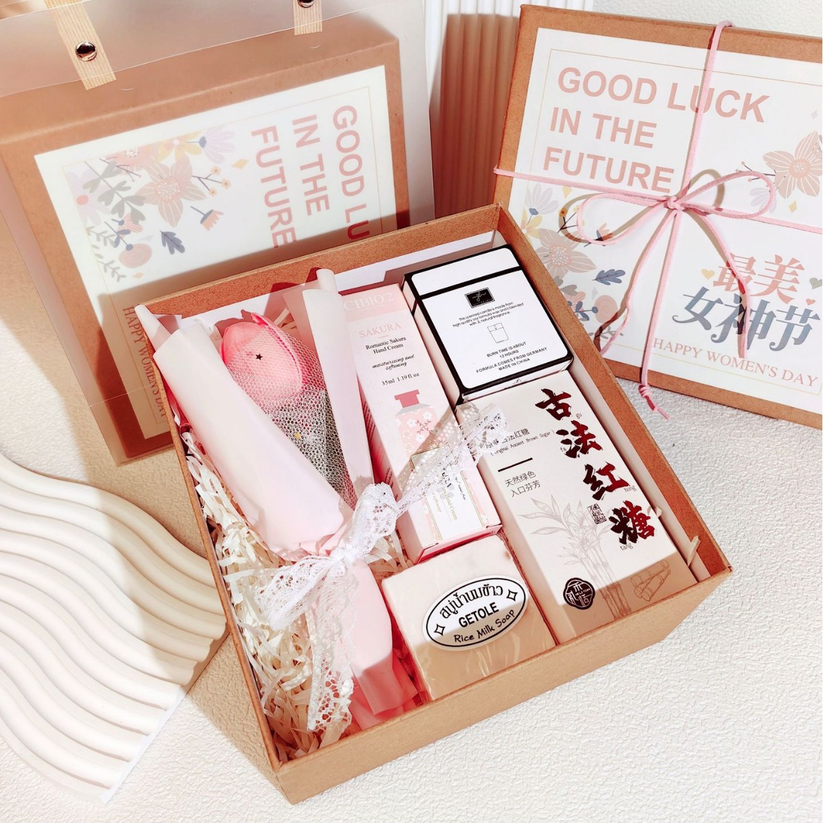 Goddess'Day Souvenir Retro Kraft Paper Box Women's Day Gift Opening Practical Gift Set For Employees