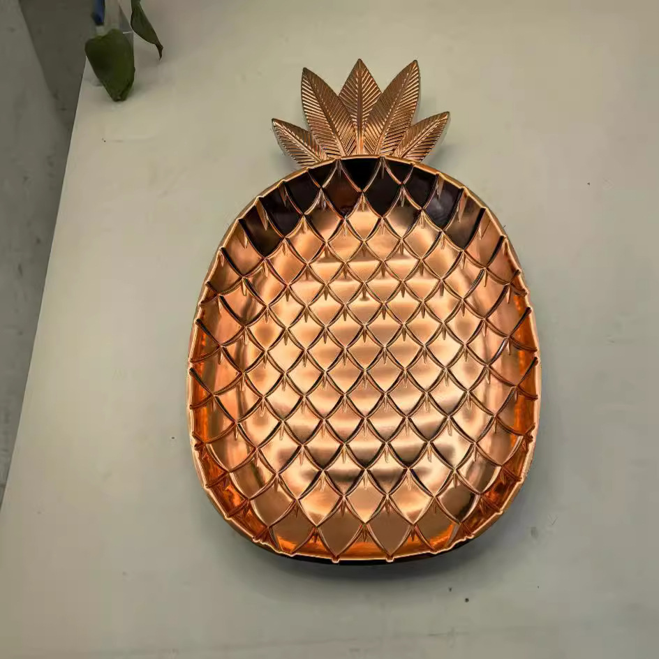 2024 nuevo proceso de chapado en oro de alta sensación de piña bandeja PP bandeja de fruta doméstica bandeja de almacenamiento Europa y América al por mayor